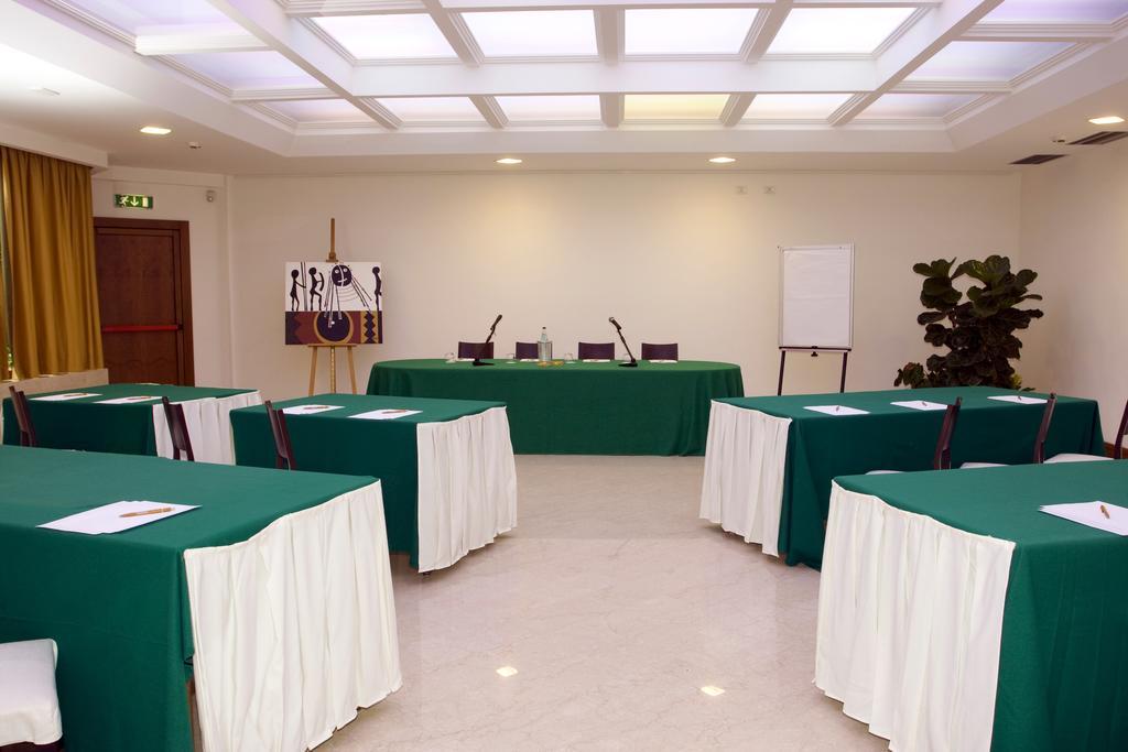 Hotel Bassetto Ferentino Buitenkant foto