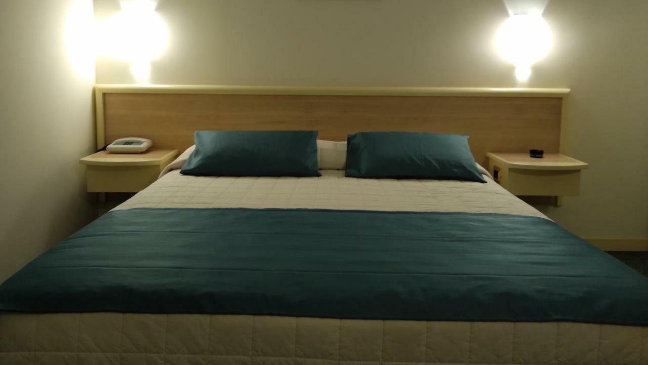 Hotel Bassetto Ferentino Buitenkant foto