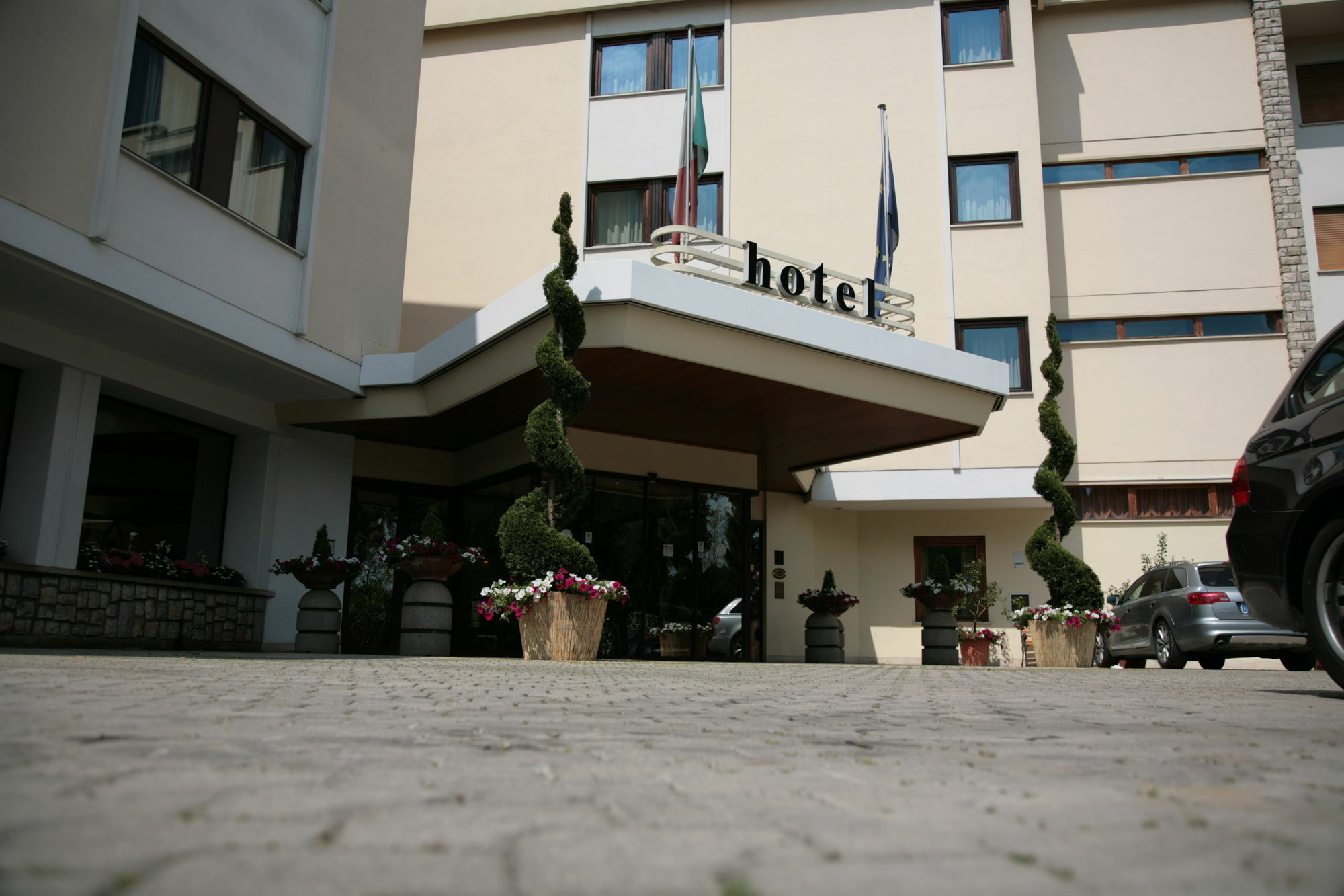 Hotel Bassetto Ferentino Buitenkant foto