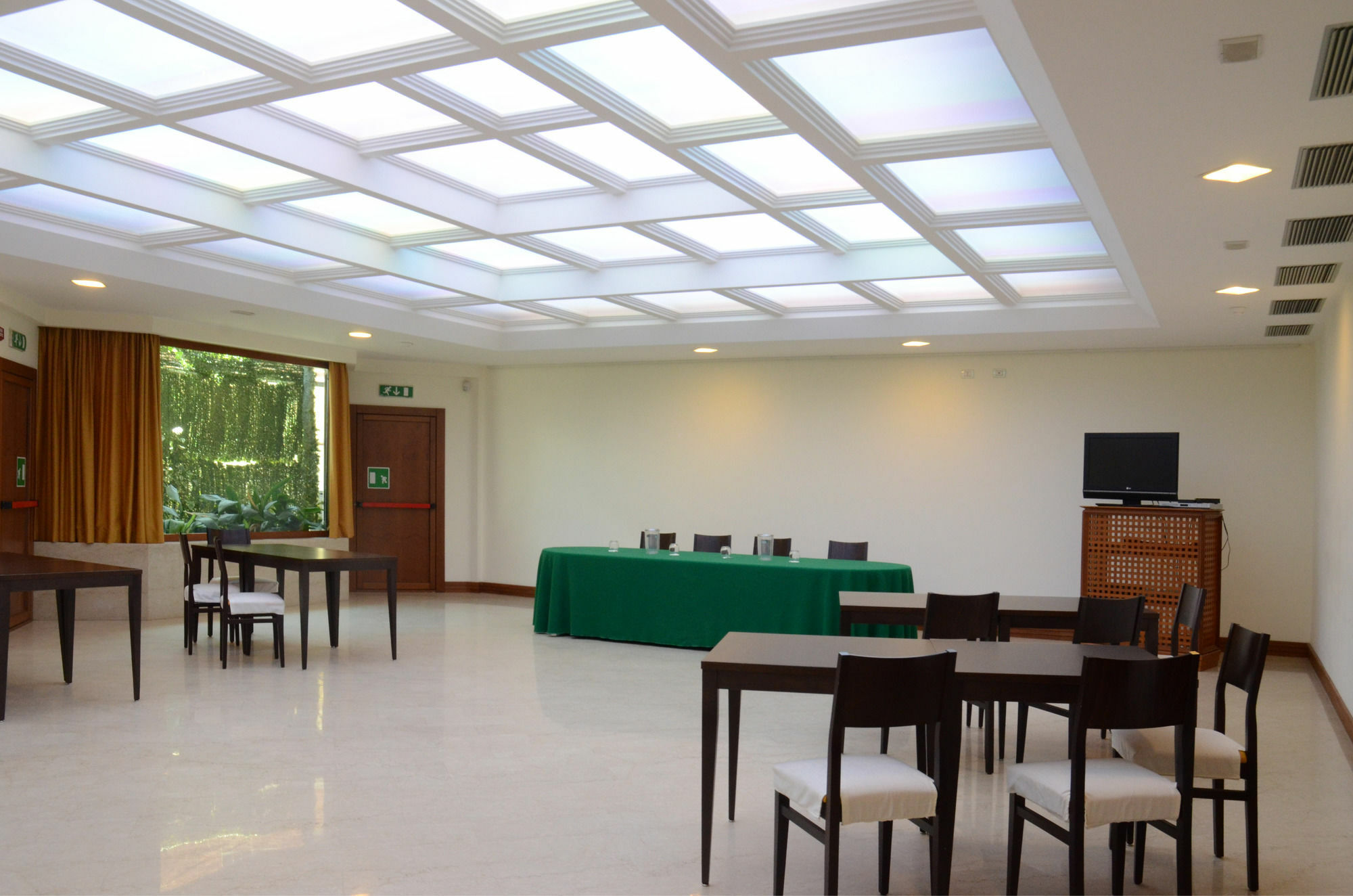 Hotel Bassetto Ferentino Buitenkant foto