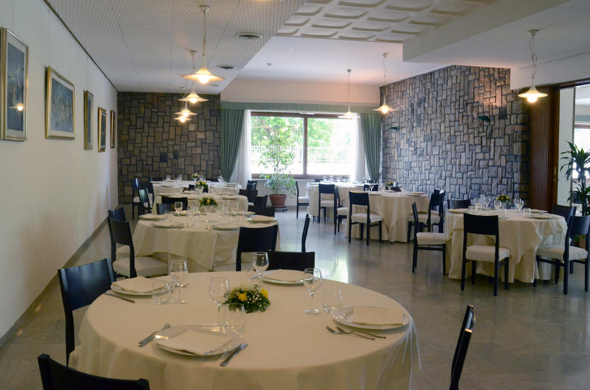 Hotel Bassetto Ferentino Buitenkant foto