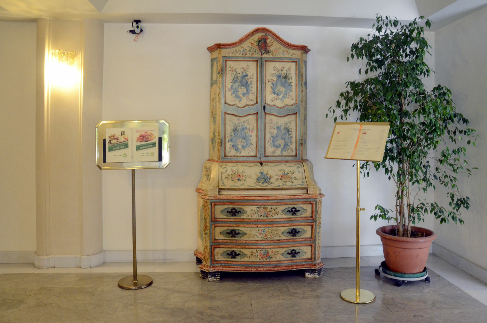 Hotel Bassetto Ferentino Buitenkant foto